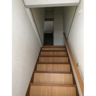 ビフォー（階段）